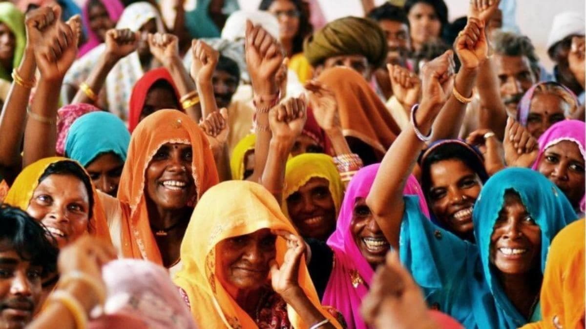 महिलाओं के लिए सरकार चला रही है खास स्कीम, दे रही है 7.5 फीसदी ब्याज