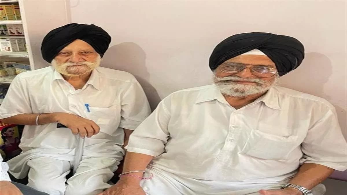 76 साल बाद पाकिस्तान गए रिटायर्ड फौजी सुरजीत सिंह; याद आया वो वक्त-जब दोस्तों को बिलखता छोड़कर 10 दिन चले थे पैदल