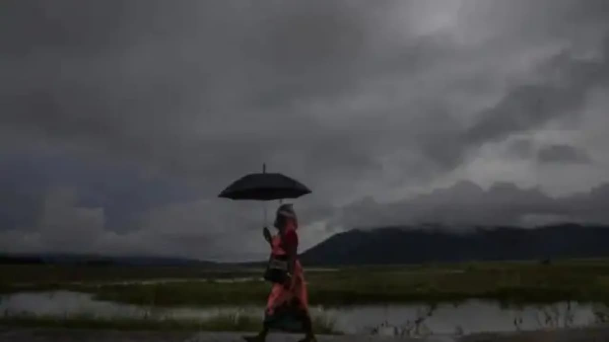 छत्तीसगढ़ में भारी बारिश का अलर्ट, रायगढ़ समेत इन जिलों में अगले 3 दिनों तक जमकर बरसेंगे बादल