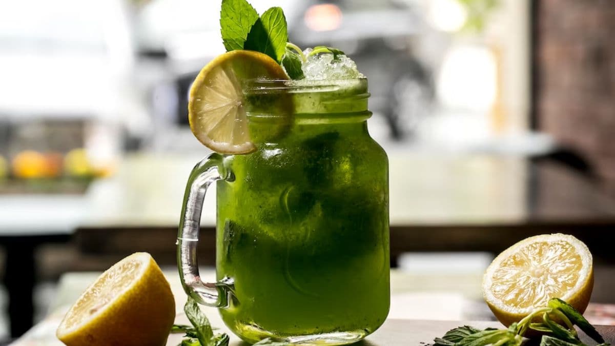 Weight Loss Drinks: बिना जिम जाए घटाना है वजन, तो पिएं इन 5 सब्जियों का जूस