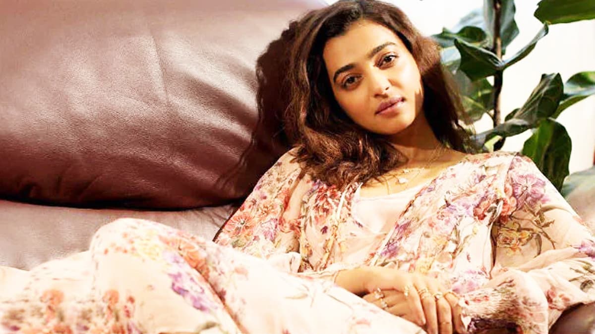 बिना तलाक के 10 साल से पति से दूर रह रही हैं Radhika Apte, बताया कैसे झेलती हैं सब?