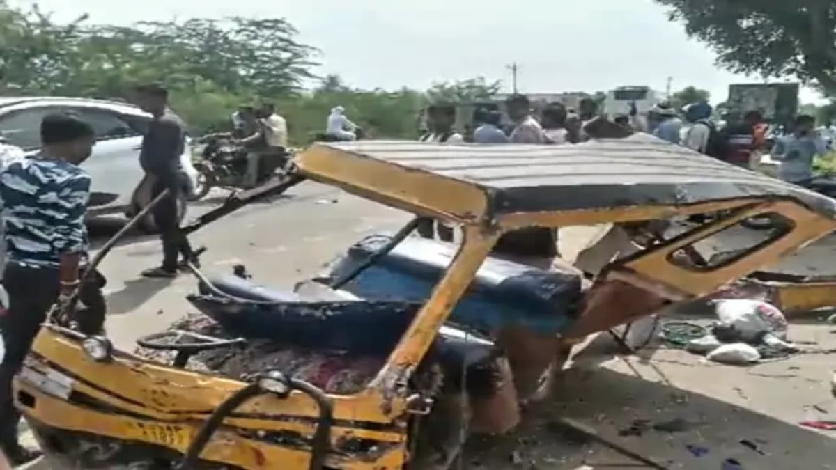 राजस्थान में बस ने पदयात्रियों को रौंदा; 5 की मौत, छह की हालत गंभीर