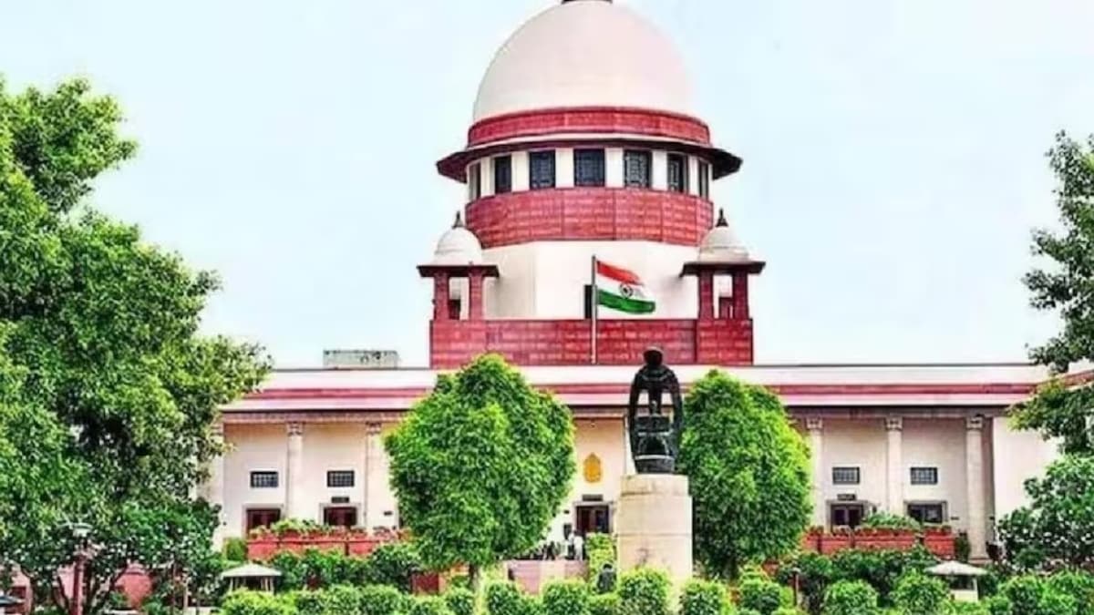 सनातन धर्म टिप्पणी विवाद; सुप्रीम कोर्ट ने तमिलनाडु सरकार-उदयनिधि को जारी किया नोटिस