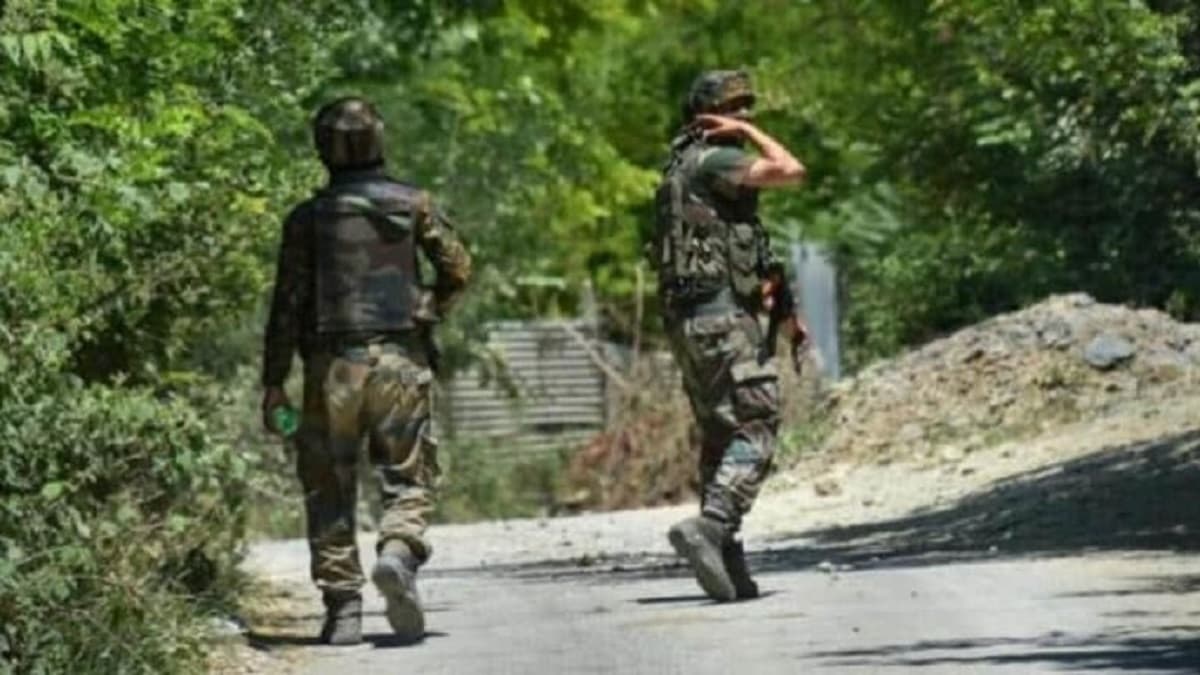 Jammu Kashmir Blast: जम्मू कश्मीर के अनंतनाग में ट्रक में जोरदार धमाका, 8 मजदूर झुलसे