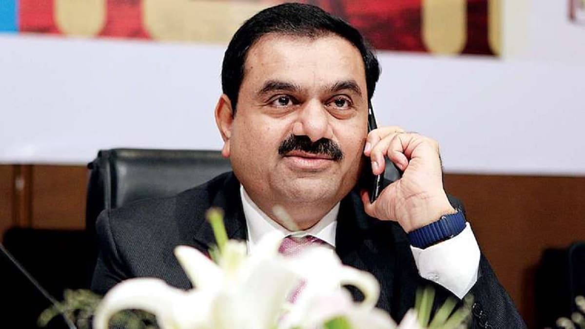 OCCRP Allegations: गौतम अडानी को एक बार फिर लगा बड़ा झटका, टॉप-20 से हुए बाहर, संपत्ति में आई भारी गिरावट