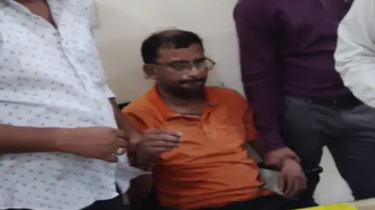 ACB की टीम ने जयपुर पार्षद को रिश्वत लेते रंगे हाथों पकड़ा, प्लॉट मालिक से मांग रहा था 30 हजार रिश्वत