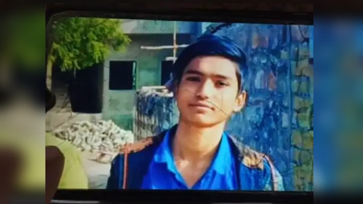 लड़की ने राखी बांधी, बदले में गिफ्ट मिला, फिर भाइयों ने लड़के पर बरसा दिए चाकू