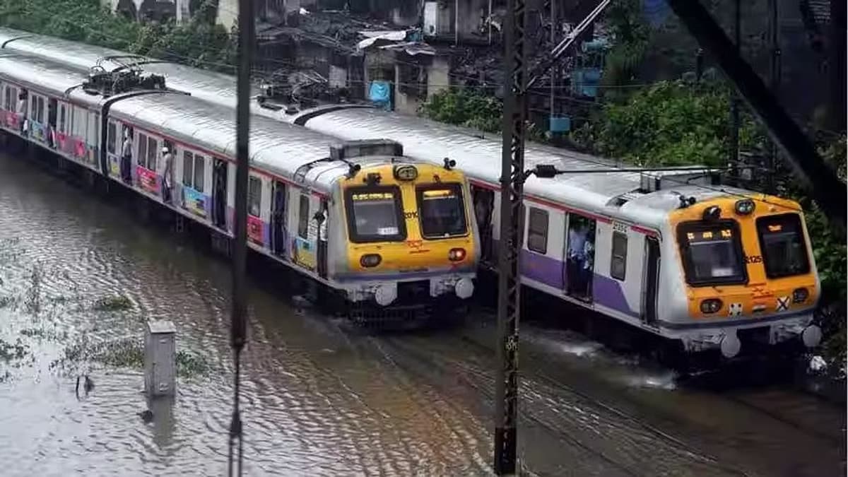 मध्य प्रदेश में हुई भारी बारिश, तो बदला राजस्थान का रेल रूट, 5 घंटे लेट चल रही है ये ट्रेन
