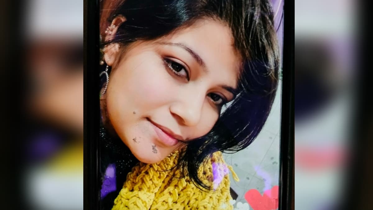कोई बचाओ! मेरे पापा चाकू से मार रहे हैं मम्मी को, मासूम बच्ची के सामने पिता ने की मां की हत्या