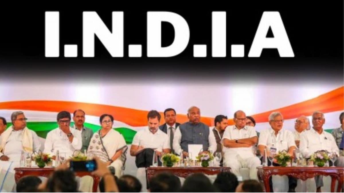 कांग्रेस समेत 28 राजनीतिक दलों को झटका देने की तैयारी में मोदी सरकार, बन गया प्लान!