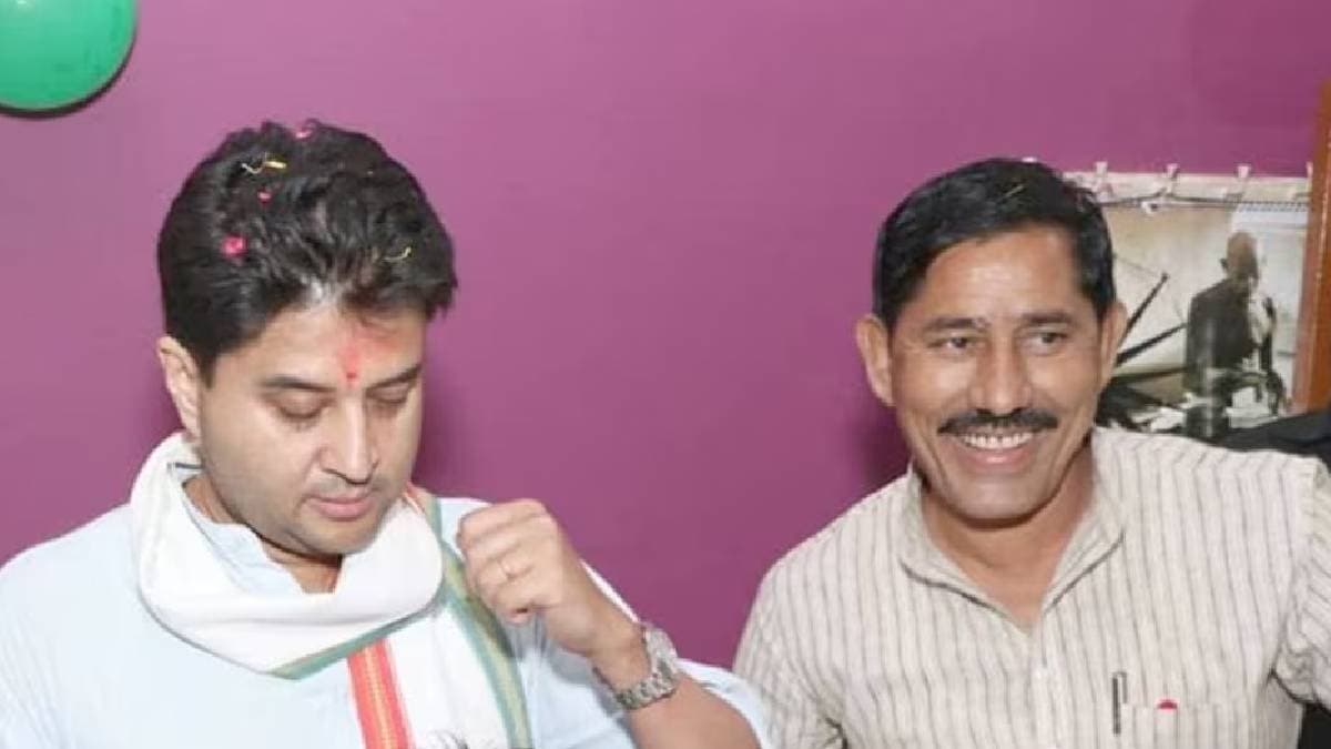 ज्योतिरादित्य सिंधिया समर्थक इस मंत्री के खिलाफ उठे विरोध के सुर, कार्यकर्ताओं ने केंद्रीय मंत्री से की शिकायत