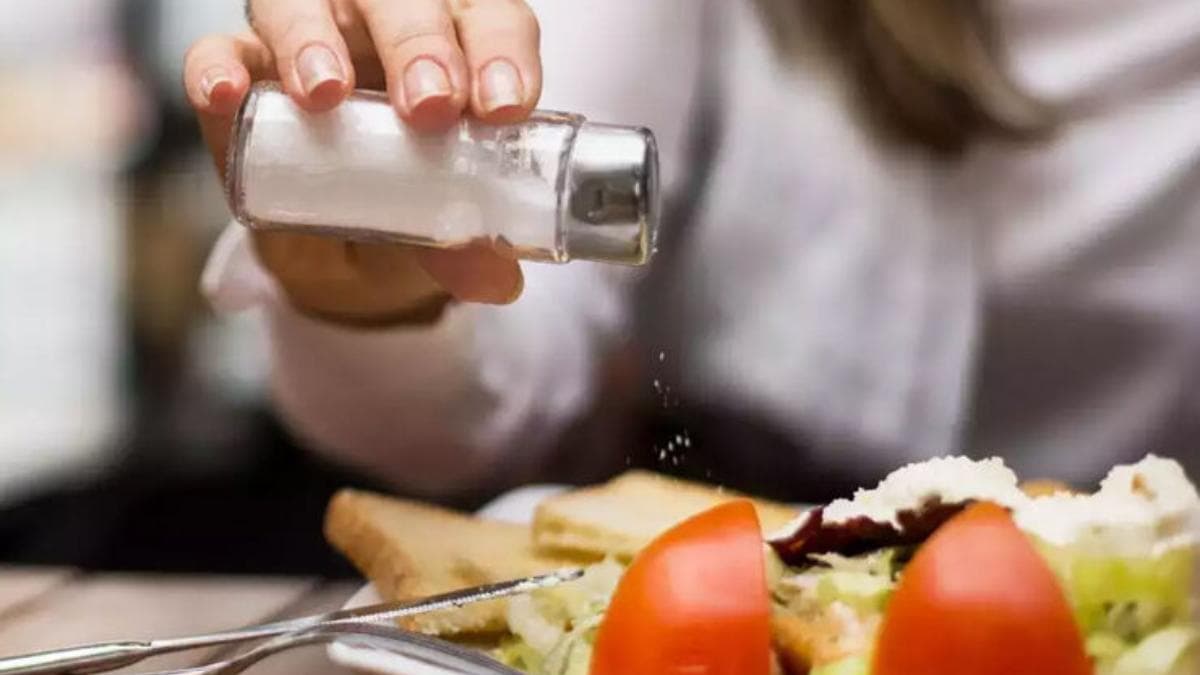 नमक कैसे खत्म कर रहा जिंदगी की मिठास