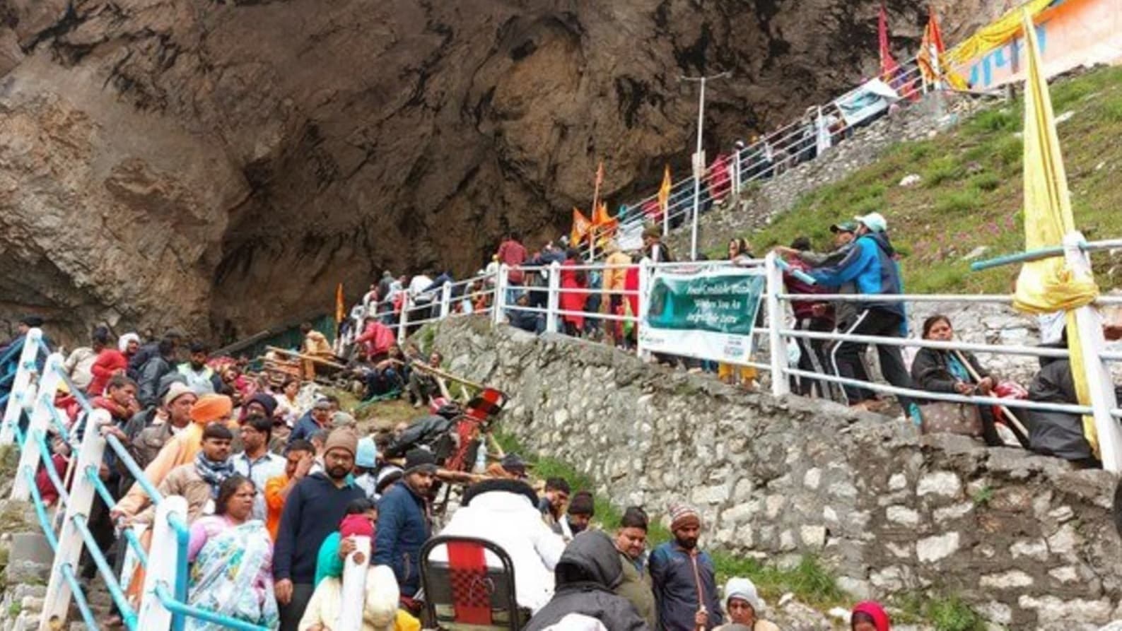 बाबा बर्फानी के करोड़ों श्रद्धालुओं के लिए बड़ी खुशखबरी, अब आसानी से कर सकेंगे शिवलिंग के दर्शन