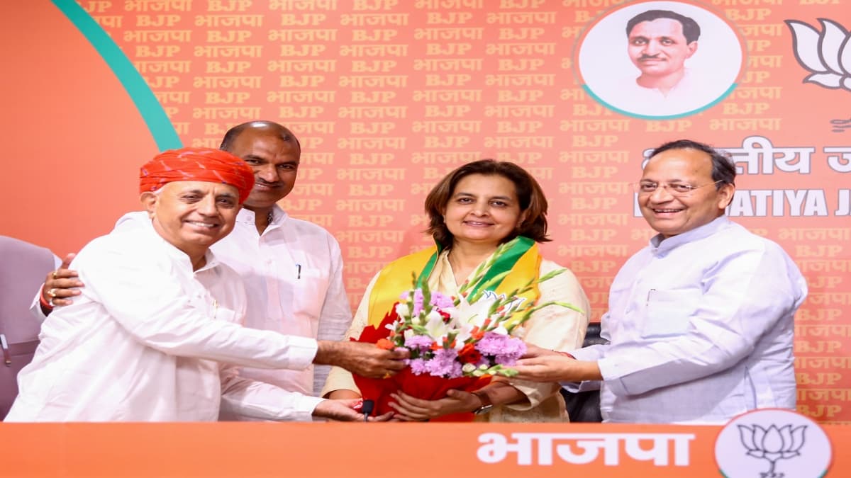 'बेटी चुनाव लड़ेगी तो प्रचार करना ही पड़ेगा'...कांग्रेस नेता के BJP के समर्थन की बात पर गर्माई राजनीति