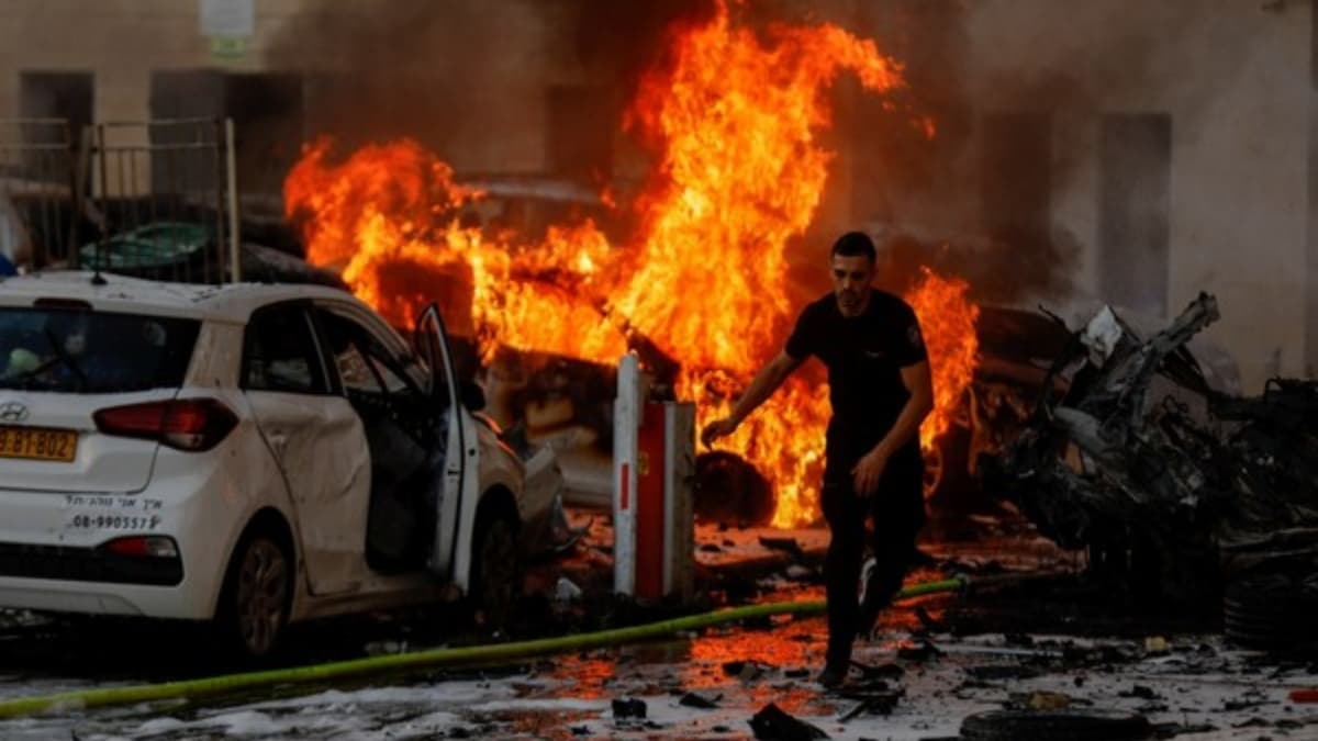 Israel-Hamas War: युद्ध में पानी की तरह पैसा बहा रहा इजराइल, हर दिन कितना कर रहा खर्च?