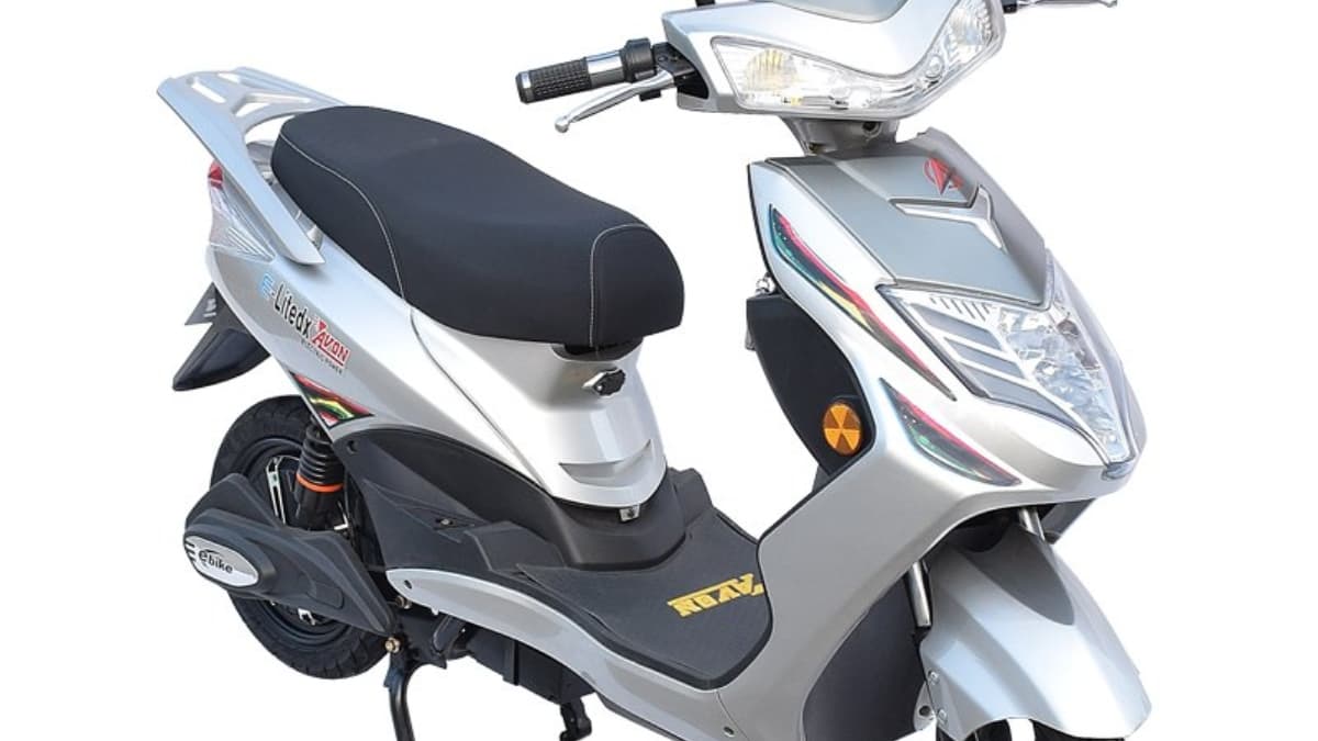 28000 हजार में Avon ई स्कूटर, मिलती है 232 पावर की मोटर और ड्रम ब्रेक