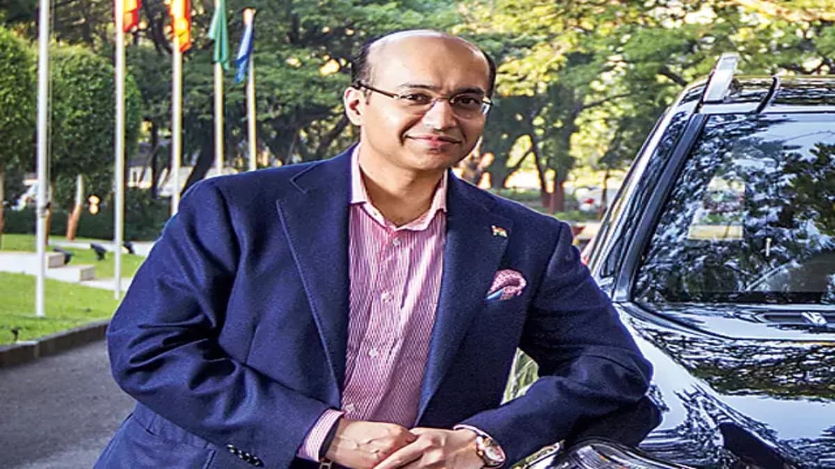 इसे कहते हैं तरक्की...खड़ी की 50 हजार करोड़ की कंपनी, बना गया भारत का तीसरा सबसे अमीर अरबपति