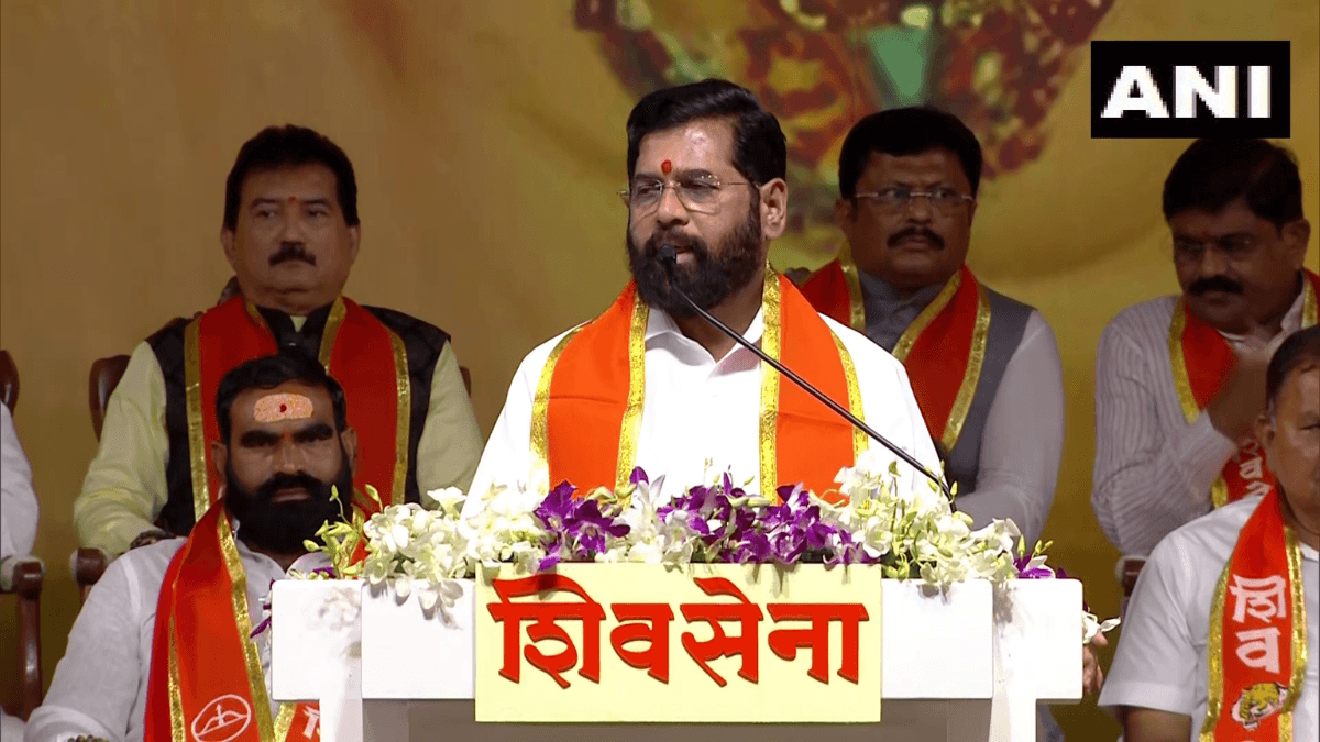'उद्धव ठाकरे स्वार्थ के लिए हमास से भी कर सकते हैं गठजोड़',  दशहरे पर CM शिंदे ने साधा निशाना