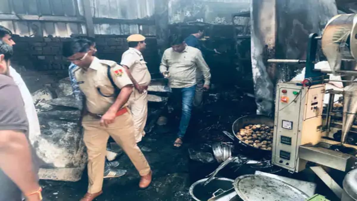राजस्थान में मिठाई के कारखाने में जिंदा जला युवक, कोल्ड स्टोरेज के बॉयलर में शॉर्ट सर्किट होने से हुआ हादसा
