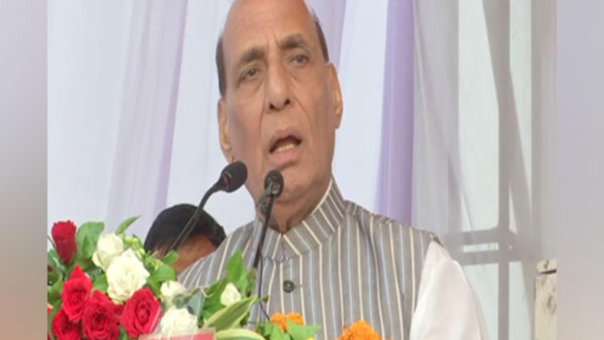 देश को विकसित राष्ट्र बनाने में मजबूत सशस्त्र बल निभाएंगे बड़ी भूमिका...पढ़ें रक्षामंत्री राजनाथ और क्या बोले