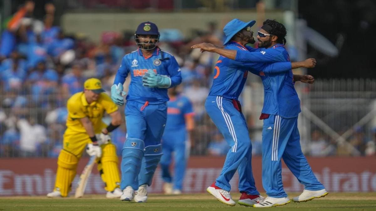 IND vs AUS: मैच की शुरुआत में ही ऑस्ट्रेलियाई टीम से हो गई थी बड़ी चूक, सचिन तेंदुलकर ने भी जताई हैरानी