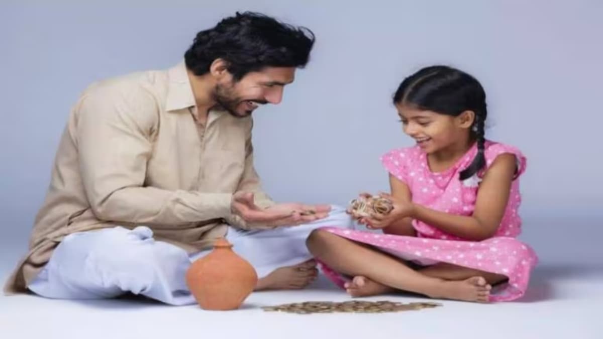 बेटी की शादी के लिए पैसे की जरूरत है? इस स्कीम के साथ पाएं, शादी के दिन 64 लाख रुपए..