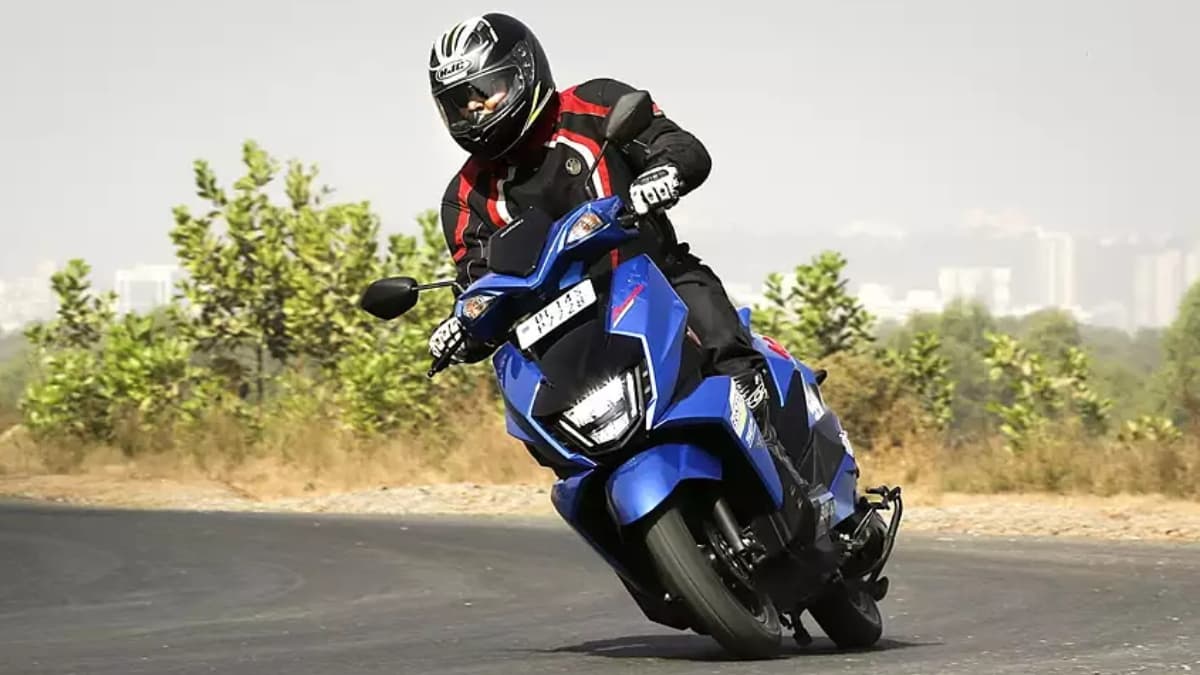 55 की माइलेज, 88300 कीमत Suzuki का दमदार स्कूटर