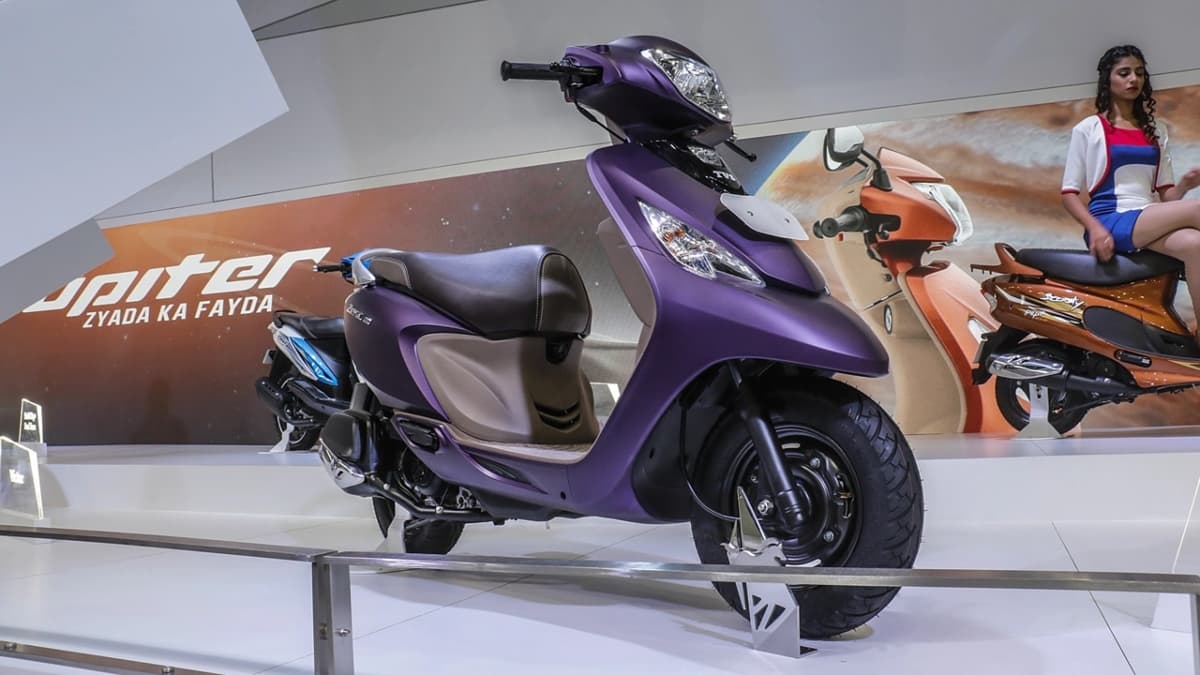 TVS Scooty Zest: 19 लीटर की अंडरसीट स्टोरेज और 62 की माइलेज