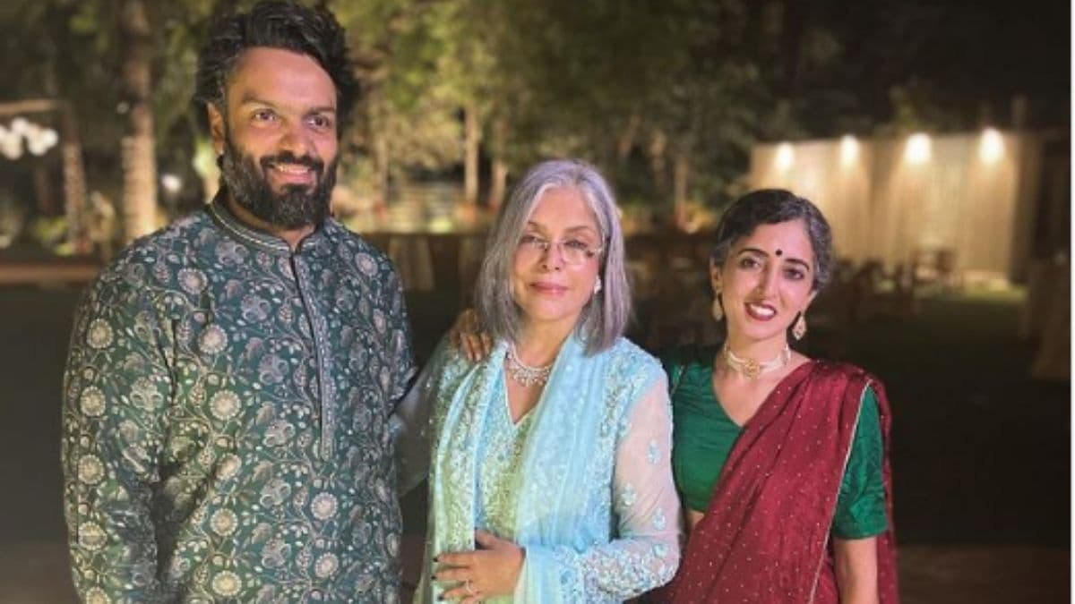 उधार के कपड़े पहनती हैं Zeenat Aman, लोन पर लेती हैं ज्वैलरी