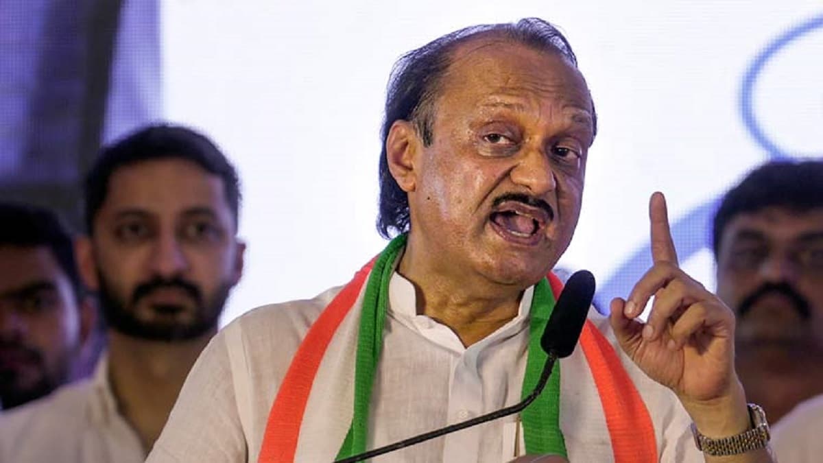 शिंदे सरकार के 100 दिन पूरे, खुद को NCP का राष्ट्रीय अध्यक्ष बता अजीत पवार ने वर्कर्स से संवाद