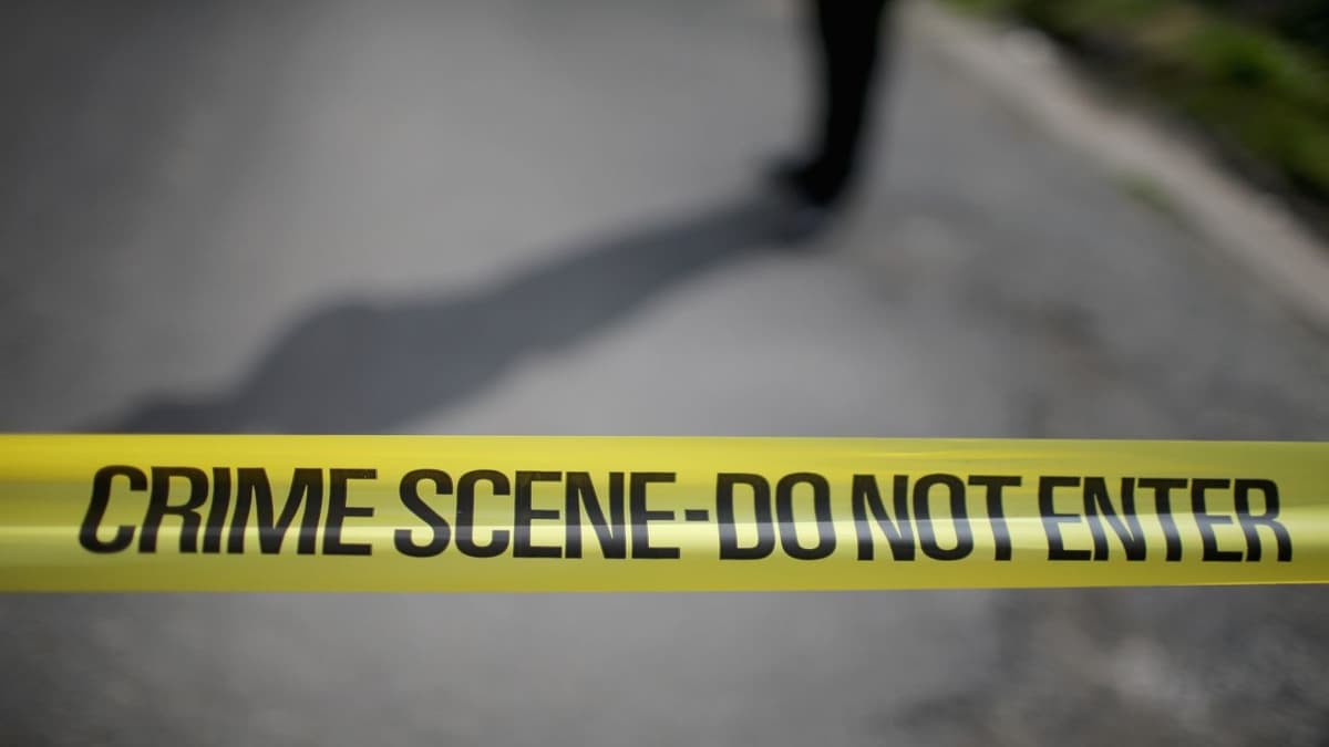 गन्ने से फोड़ीं आंखें, खेत में गाढ़ दिया मुंह, 13 साल की बच्ची को तड़पा-तड़पा कर उतारा मौत के घाट