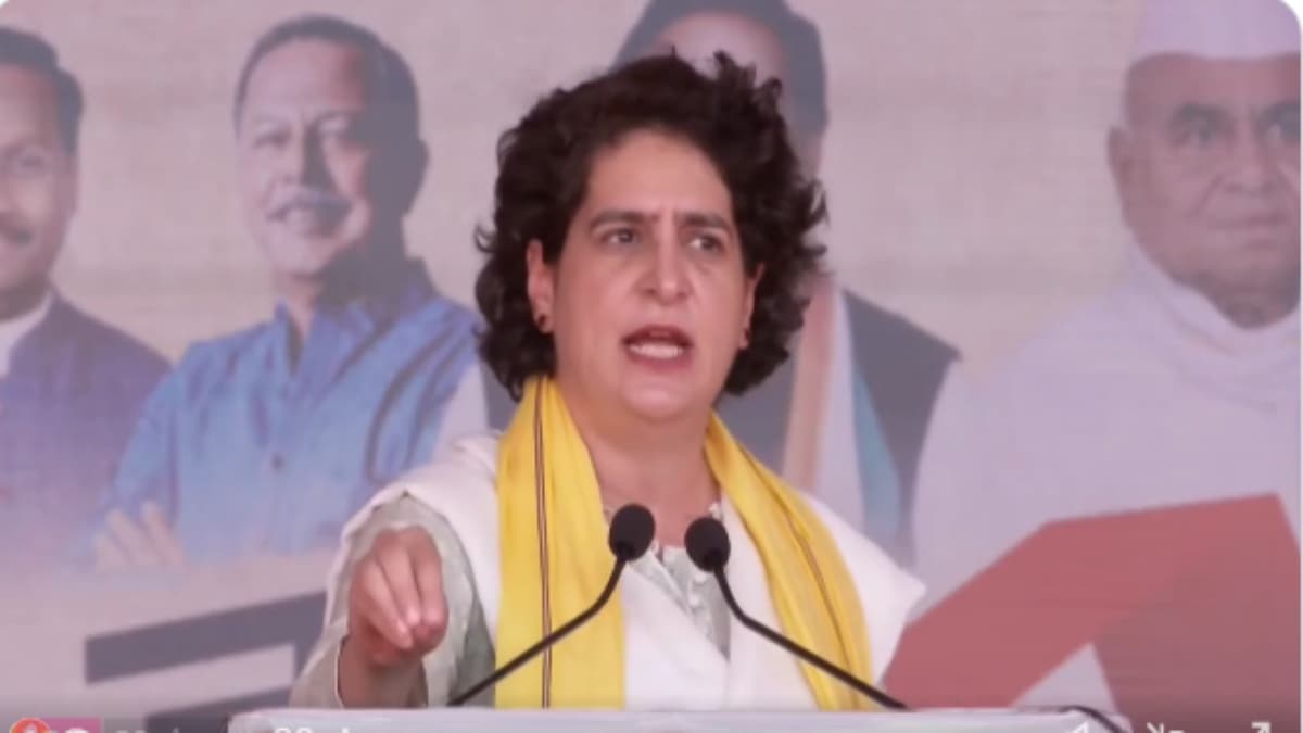 MP के मंडला में प्रियंका गांधी ने सीएम शिवराज पर साधा निशाना, बोलीं- हम चाहते हैं आप लोग मजबूत बनें