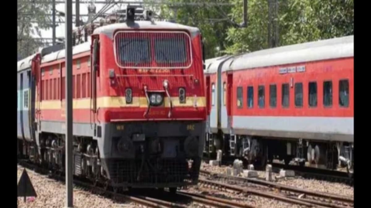 दिल्ली-NCR और UP के लोगों के लिए खुशखबरी, रेलवे ने जारी किया नई ट्रेन का रूट और टाइम शेड्यूल