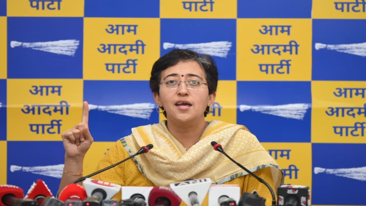 विपक्ष की आवाज दबा रही है भाजपा, AAP नेताओं की गिरफ्तारी पर बोलीं आतिशी