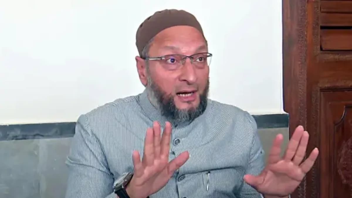 भारत विभाजन को असदुद्दीन ओवैसी ने बताया 'ऐतिहासिक गलती', बोले - कभी नहीं होना चाहिए था बंटवारा