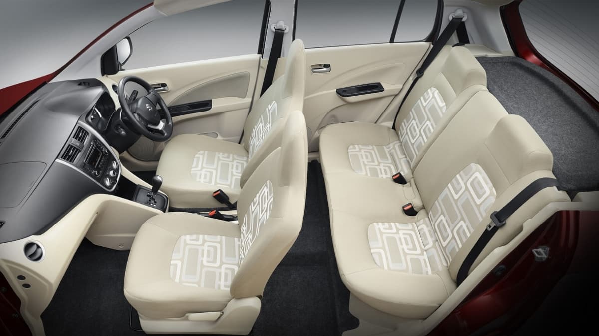 Maruti की हैचबैक कार में 35 की माइलेज और कीमत 6 लाख से कम
