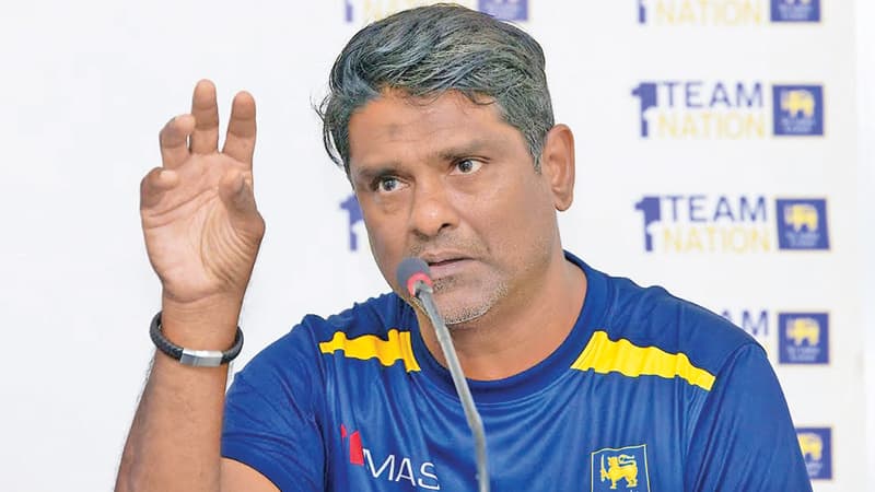 World Cup 2023: भारत से मिली हार पर श्रीलंकाई हेड कोच का बड़ा बयान, खिलाड़ियों को लेकर कही बड़ी बात