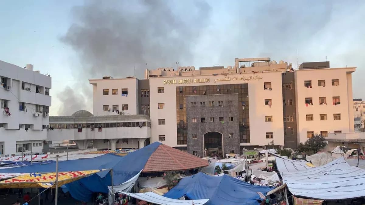 Israel-Hamas War: गाजा के सबसे बड़े अस्पताल अल शिफा से 30 प्रीमैच्योर बच्चे रेस्क्यू; UN की टीम ने निकाला बाहर
