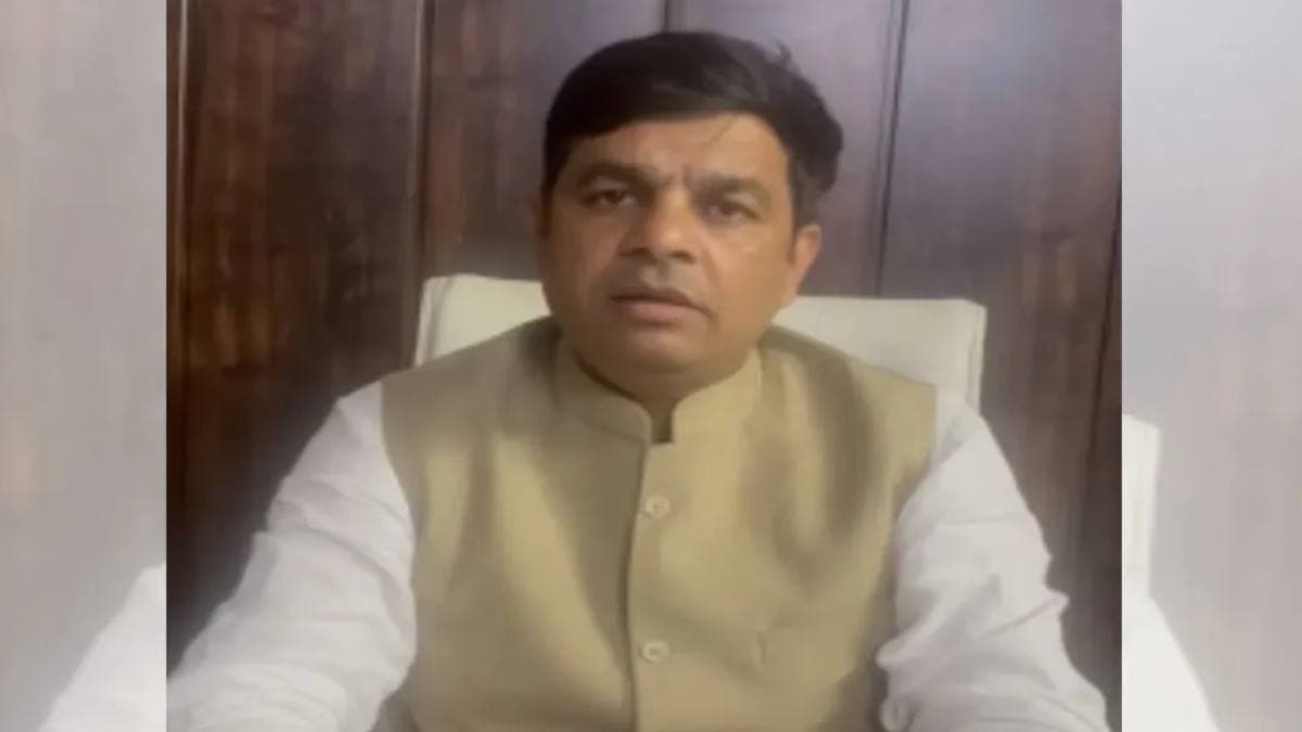 माफ कर दीजिए, मस्जिद-मदरसा कहना था, गुरुद्वारा निकल गया...भाजपा नेता को क्यों मांगनी पड़ी माफी?