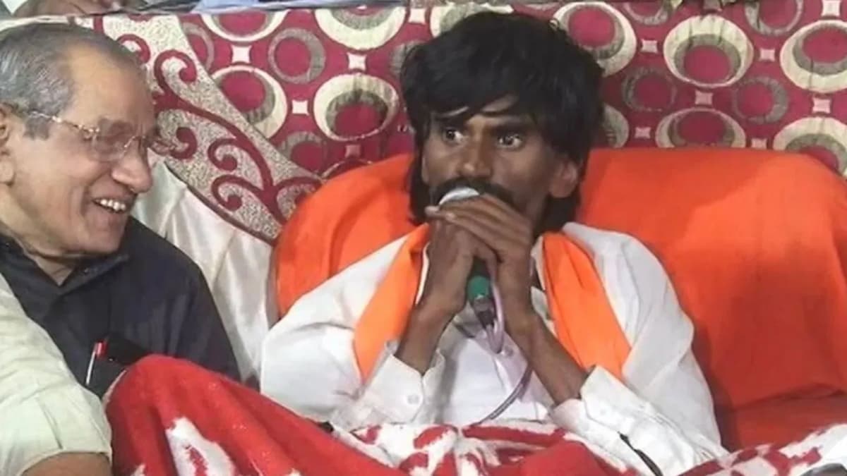 मराठा आरक्षण : मनोज जरांगे ने खत्म किया अनशन, शिंदे सरकार को मांगें पूरी करने के लिए 2 महीने का दिया समय