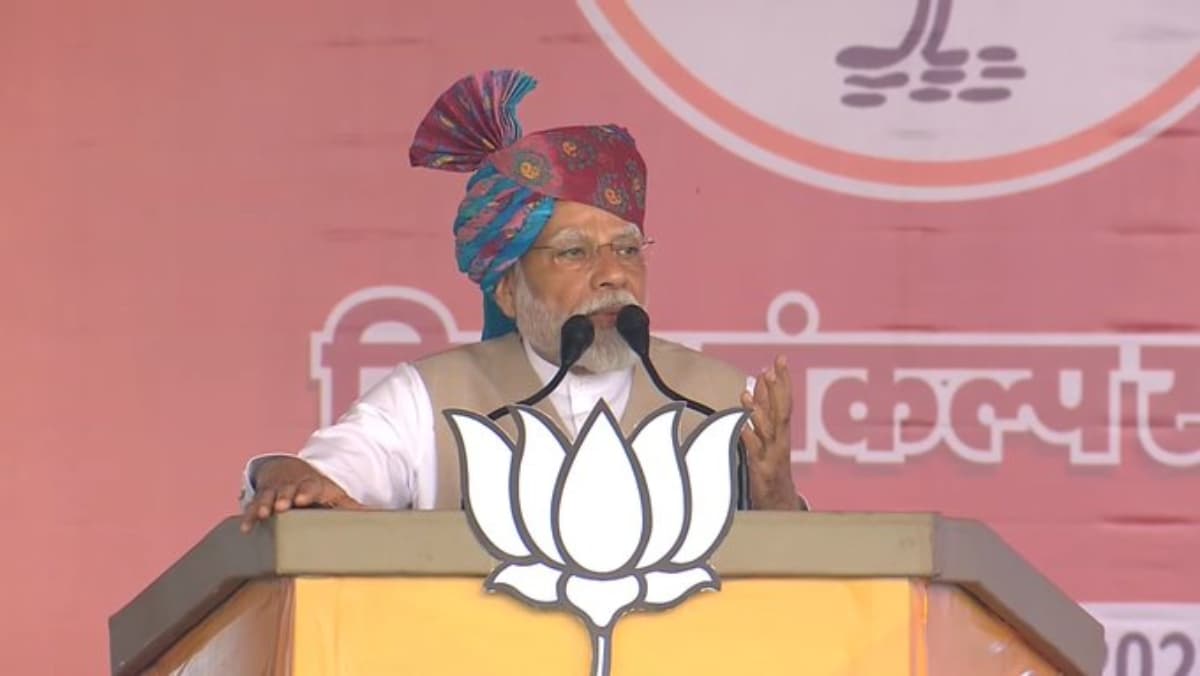 हनुमानगढ़ रैली में PM मोदी बोले, 'जिसने गरीब को लूटा है, उसे छोड़ा नहीं जाएगा'; इस दिवाली में राजस्थान कोने-कोने से कांग्रेस को साफ कर देगा