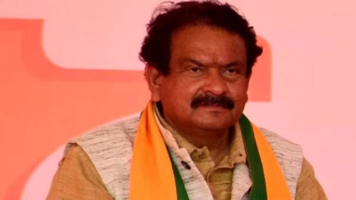 MP Election: एसपी सिंह बघेल का कांग्रेस पर तंज, बोले- पहले भारत के लोग चुनते, इंडिया के लोग चलाते थे