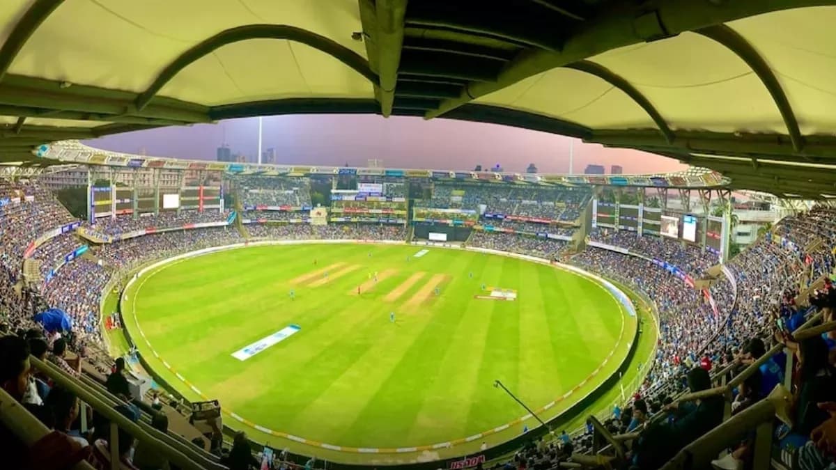 World Cup 2023: भारत-न्यूजीलैंड के मैच से पहले आई धमकी; वानखेड़े स्टेडियम की सिक्योरिटी बढ़ी, एक संदिग्ध काबू