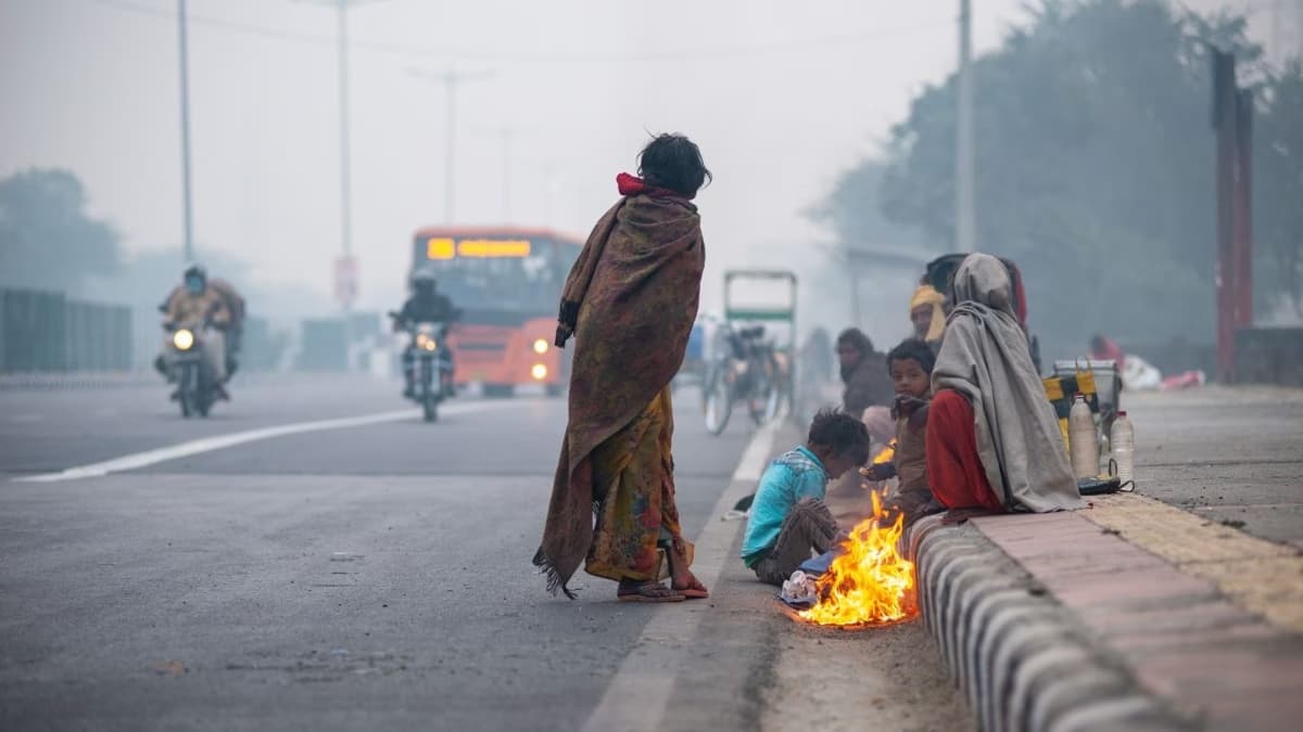 Weather Update : दिल्ली-NCR समेत इन राज्यों में बारिश के आसार, IMD ने जारी की ये चेतावनी