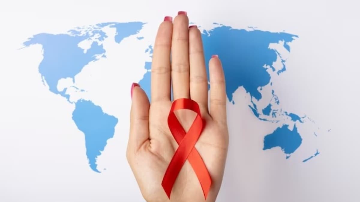 World AIDS Day 2023: एड्स का उपचार सिर्फ बचाव! जानिए कैसे फैलता है HIV और किन बातों का ध्यान रखना जरूरी