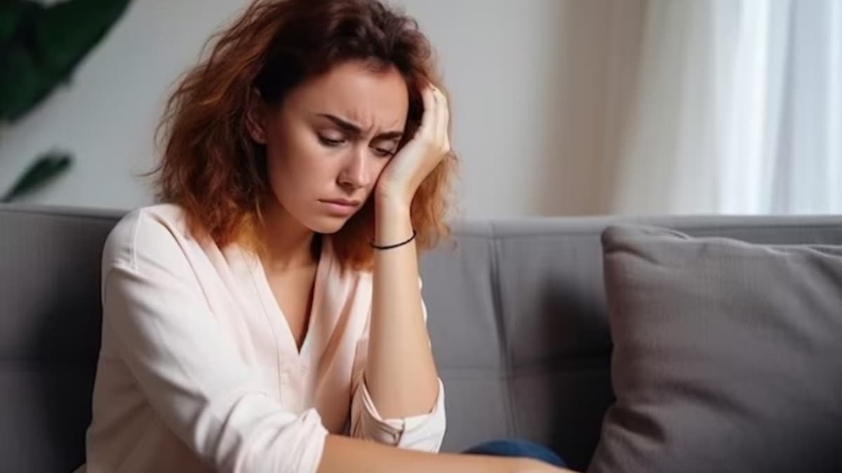 Anxiety दुश्मन है पाचन तंत्र का, दिखें 5 लक्षण तो न करें नजरअंदाज