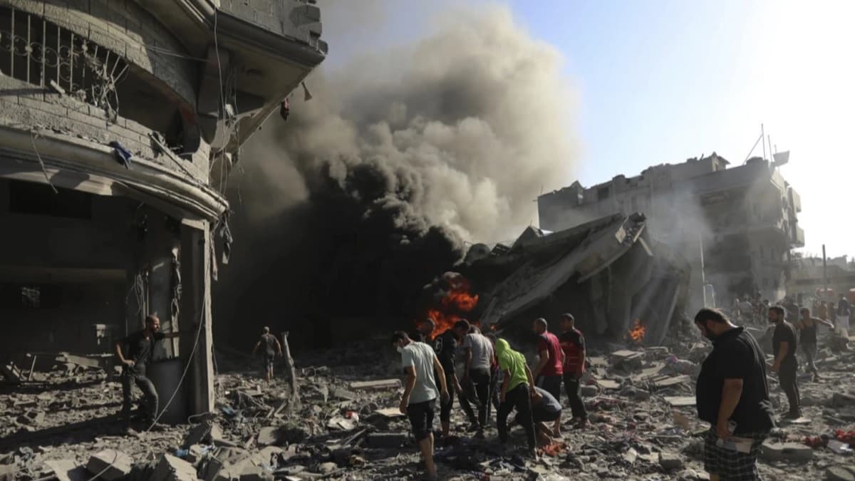 Israel Hamas War Update: युद्ध विराम के आसार नहीं, इजरायल बंधक लोगों की रिहाई पर अड़ा