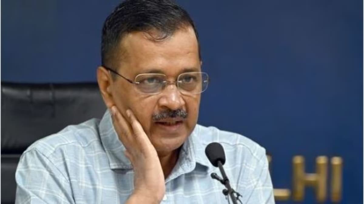Explainer : ED के समन को CM केजरीवाल ने किया स्किप, क्या अपराध के दायरे में आता है यह कदम?