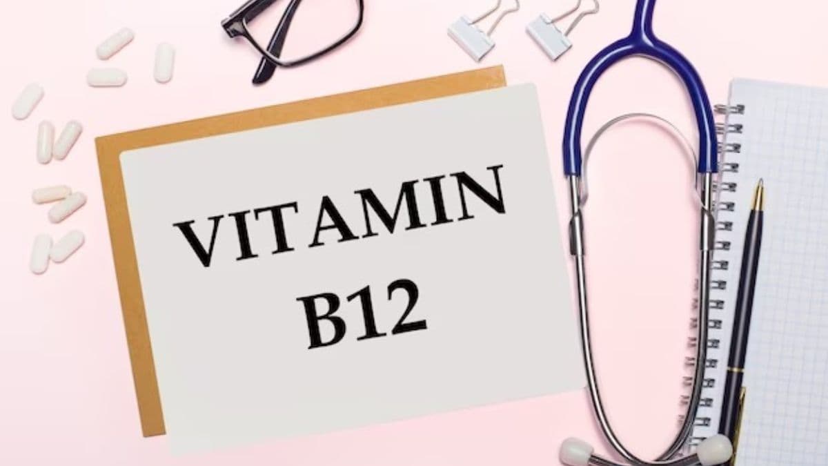 शरीर को अंदर से खोखला बना सकती है Vitamin B12 की कमी, 5 फूड खाएं, भरपाई करें