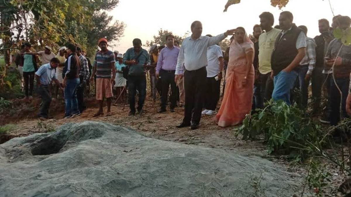 मध्य प्रदेश में 20 फीट गहरे बोरवेल में गिरकर 5 साल के बच्चे की मौत; बाहर से ऑक्सीजन सप्लाई भी नहीं आई काम